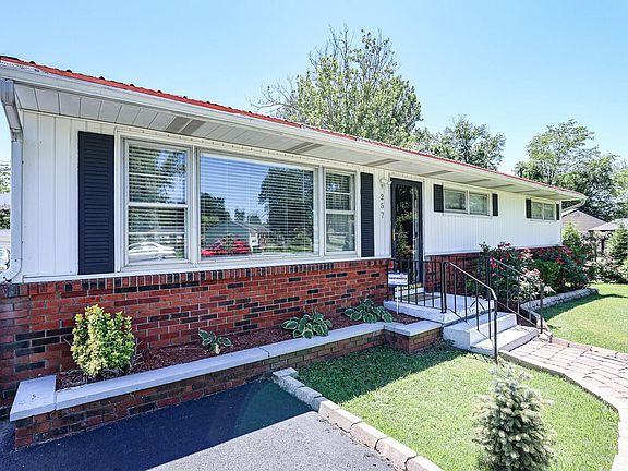 2nd image of 257 Seminole Dr