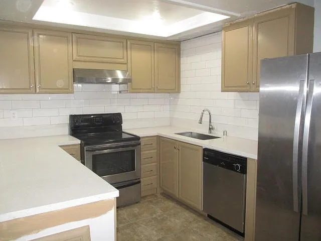 12650 Lakeshore Dr #158 — Photo 4