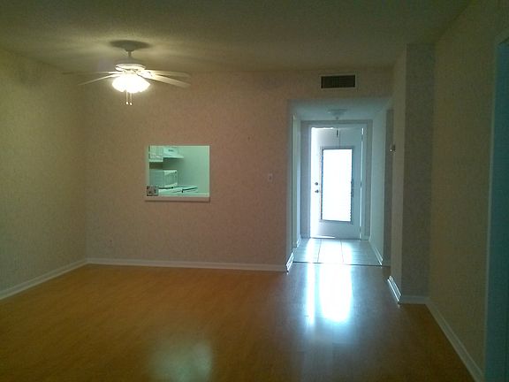 5th image of 14790 Bonaire Blvd APT 301