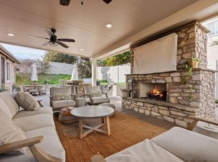 1705 Wildflower Ct, Vista, CA 92083