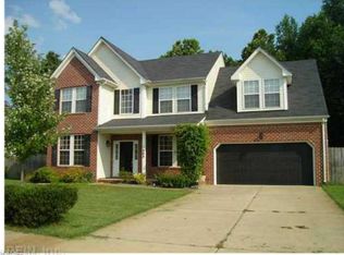 1003 Sawtooth Dr, Suffolk, VA 23434