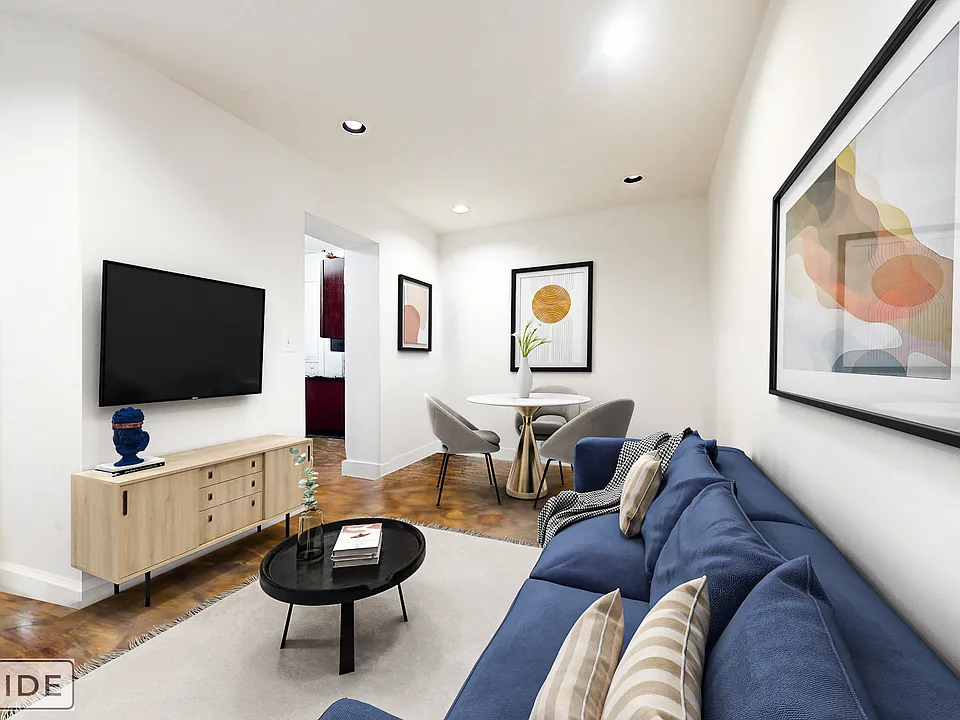 86 E 4th St #5