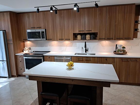 4th image of 3802 Bridgewood Drive