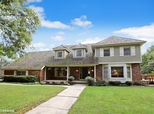 1114 S 4th Ave, Libertyville, IL