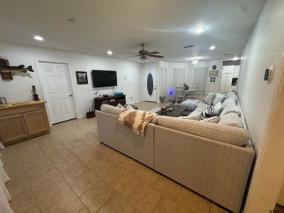 5th image of 508 County Road 2147