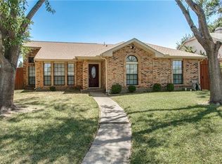2008 Meadowbrook Dr, Mesquite, TX 75149