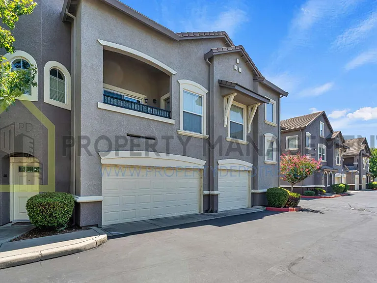 5501 Mezereon Ln — Photo 4