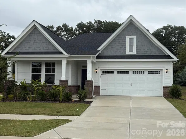 1301 Black Walnut St, Monroe, NC 28112