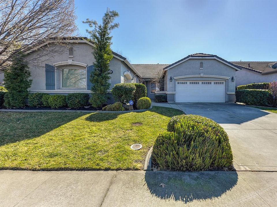 1st image of 1753 Diamond Woods Cir