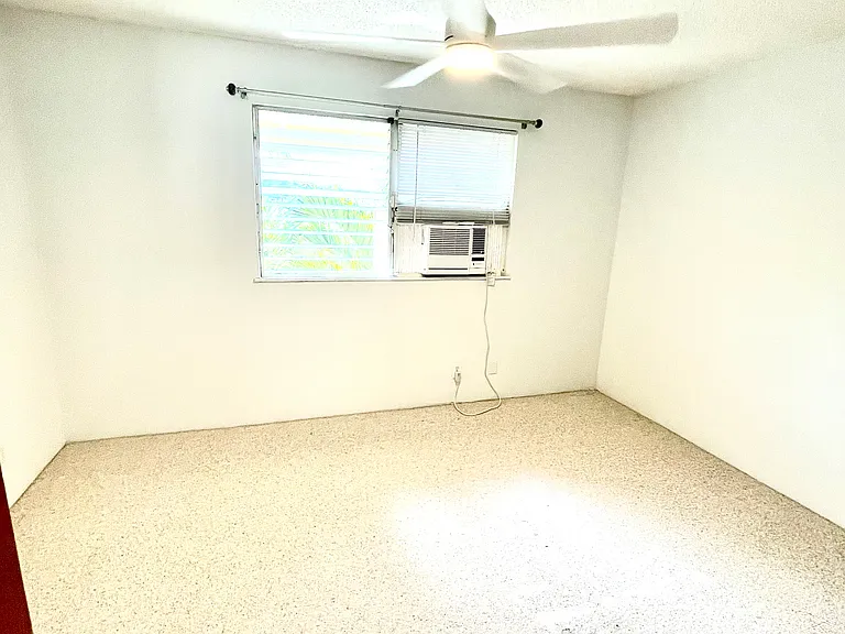 350 Aoloa St #B — Photo 12