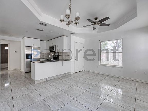 3rd image of 1310 W Harrison Ave APT 2
