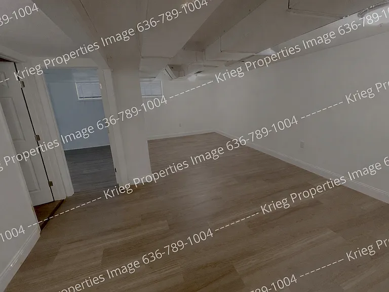 128 N 10th St — Photo 3