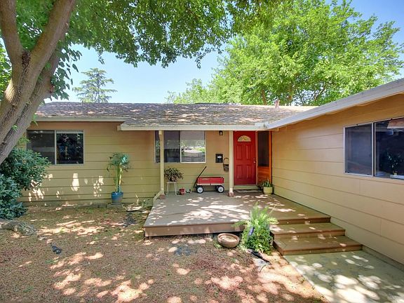 2nd image of 2713 Blackburn Dr
