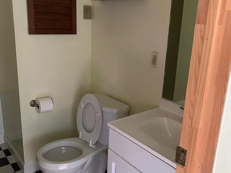 265 W Whitehall Rd #B — Photo 4