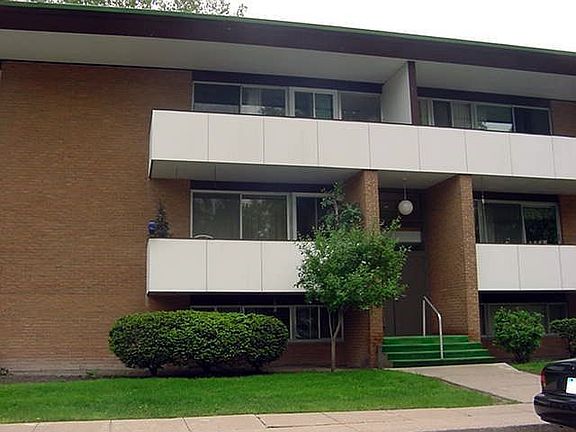 2nd image of 2119 Bayliss St APT 32