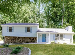 997 Redan Trl, Stone Mountain, GA 30088