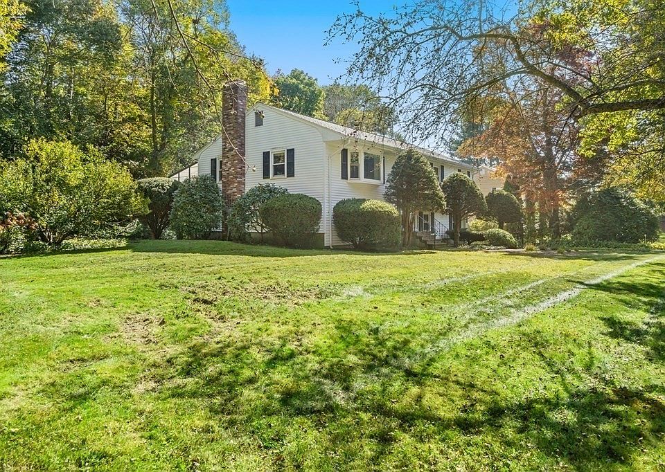 14 Hill St, Wayland, MA 01778 | Zillow