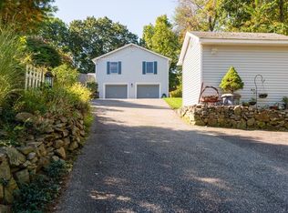 10 Beverly Dr, Georgetown, MA 01833