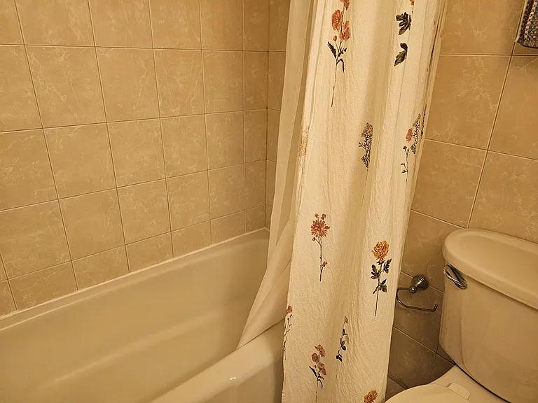 584 Fairway View Dr #2J — Photo 10