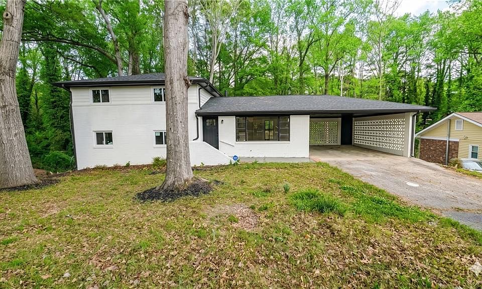 1st image of 3211 Thrasher Cir