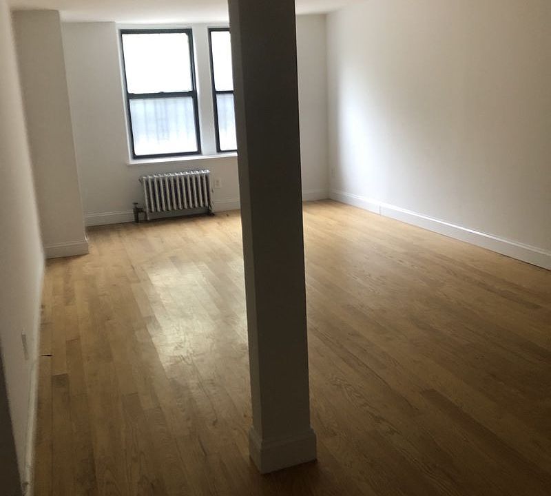 1st image of 158 E 7th St APT B1