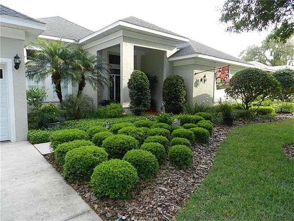 2nd image of 2602 Clubhouse Dr