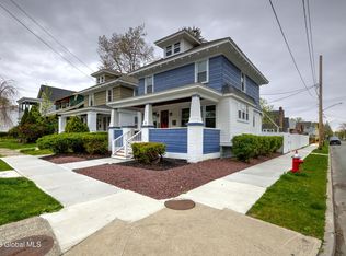 12 Grace Ct, Troy, NY 12180