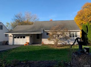 518 Nottingham Rd, Syracuse, NY 13210