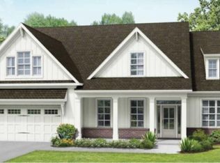 834 Champagne Ln, Hoschton, GA 30548