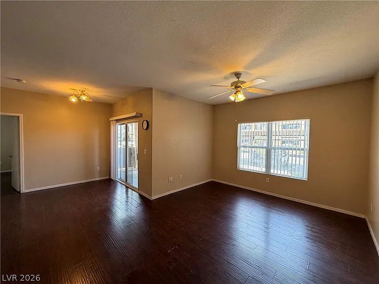 6650 W Warm Springs Rd #1114 — Photo 2