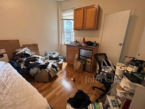 4th image of 51 S Huntington Ave APT 303