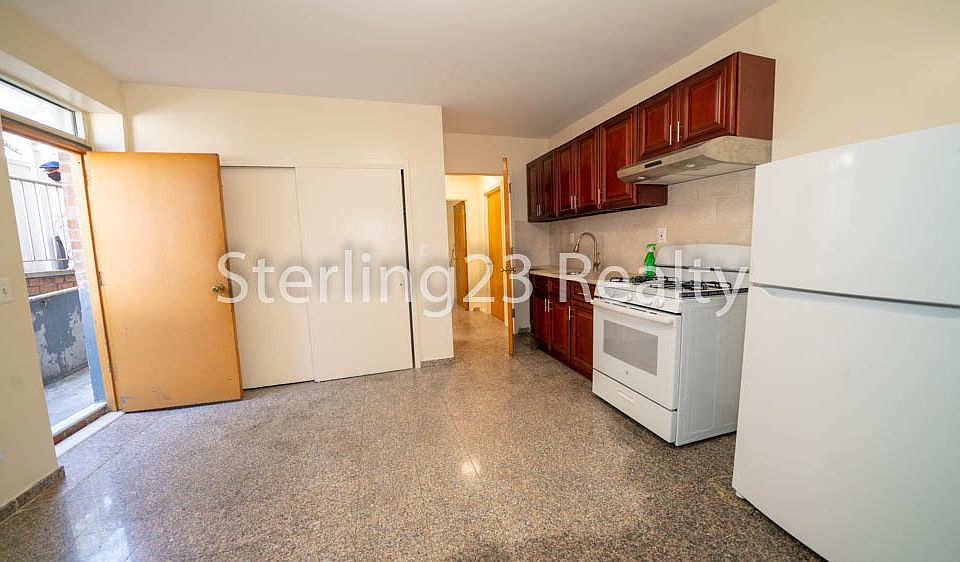 1st image of 25-28 21st St #1R