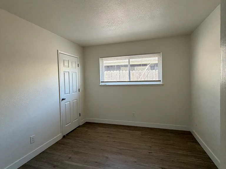 9083 Tuolumne Dr — Photo 16