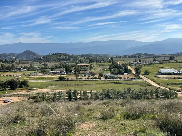 39282 San Ignacio Rd #2, Hemet, CA 92544