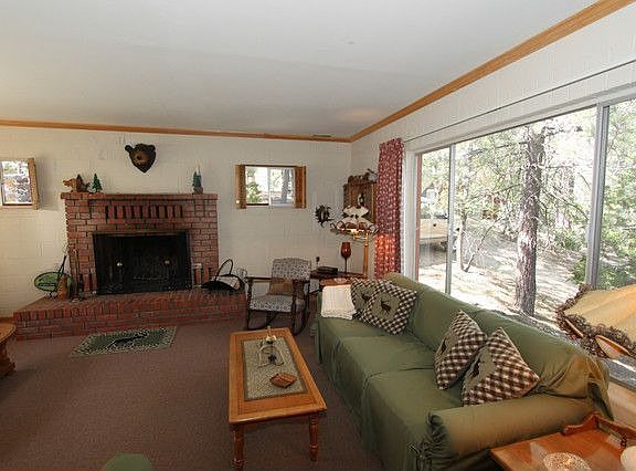 3rd image of 722 Esquimoux Dr
