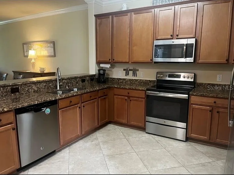 6760 Willowshire Way — Photo 4