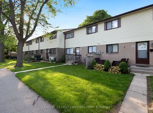 825 Dundalk Dr N #14, London, ON N6C 3V6