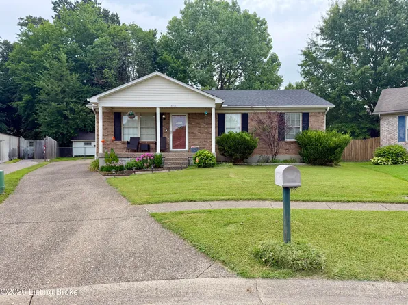 4015 Cedarway Ct, Louisville, KY 40229