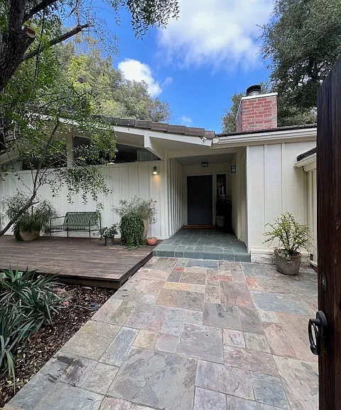 Entry Courtyard