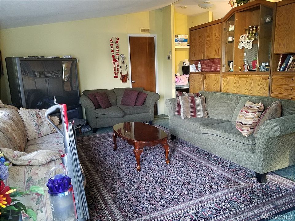 2nd image of 13205 9th Avenue Ct E