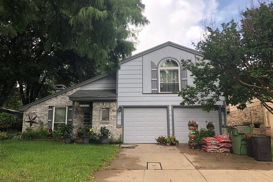 1st image of 1008 Blue Jay Dr