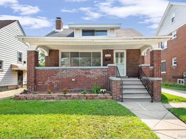 5026 Horger St, Dearborn, MI 48126