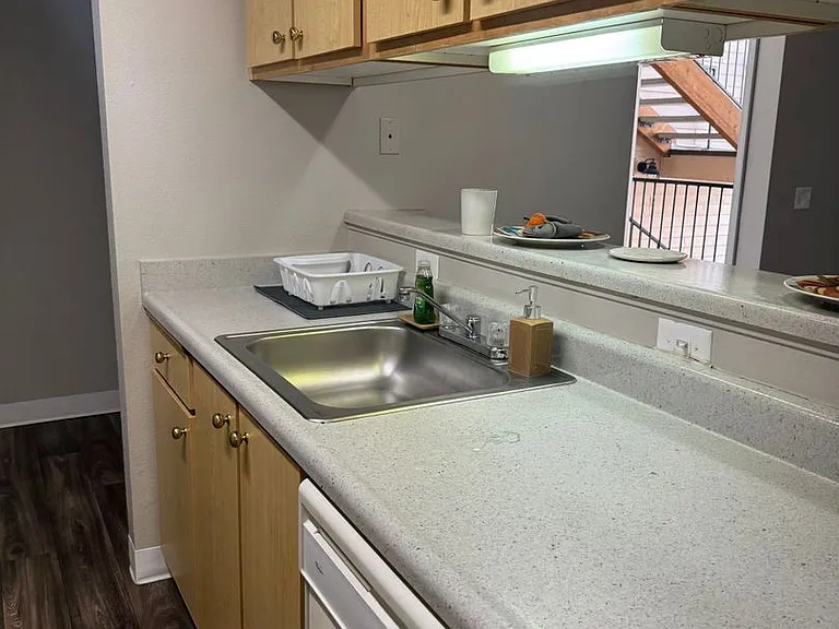 16932 SE Powell Blvd #53 — Photo 5