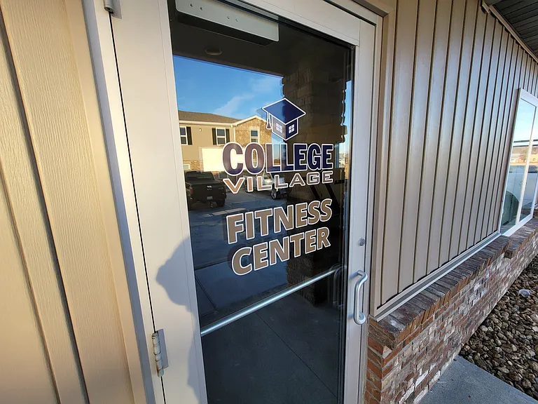 College Village — Photo 14