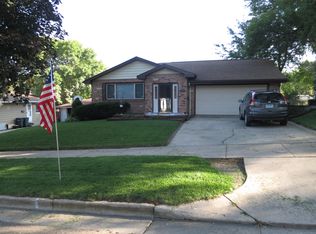 4030 5th Pl NW, Rochester, MN 55901