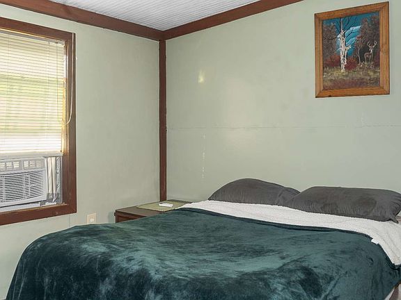 5th image of 8665 SW Tower Rd