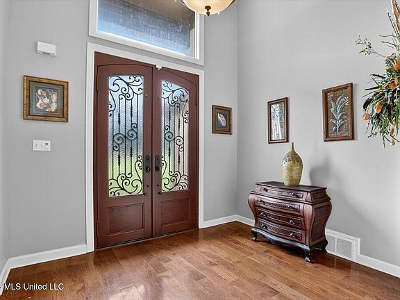 4th image of 4213 Dickens Place Dr W