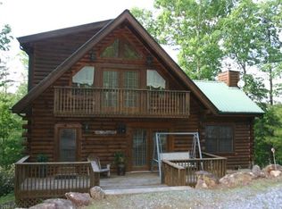 126 Racoon Rdg, Lake Lure, NC 28746