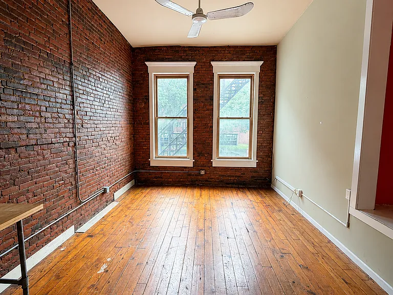 1832 W 25th St #2A — Photo 6