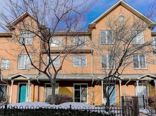 21 Saint Moritz Way #5, Markham, ON L3R 4G4